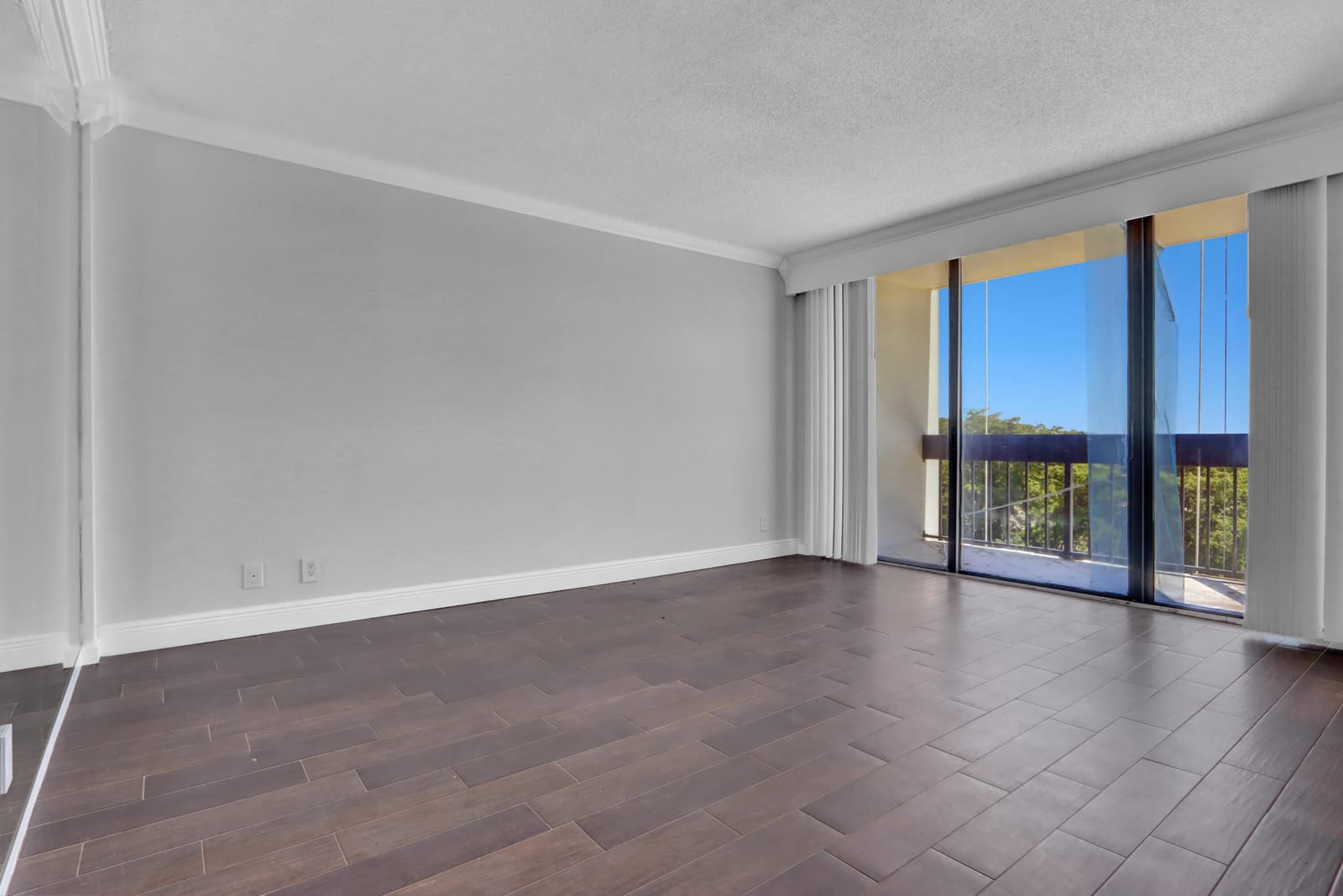 2000 Presidential Way 504 — photo 11