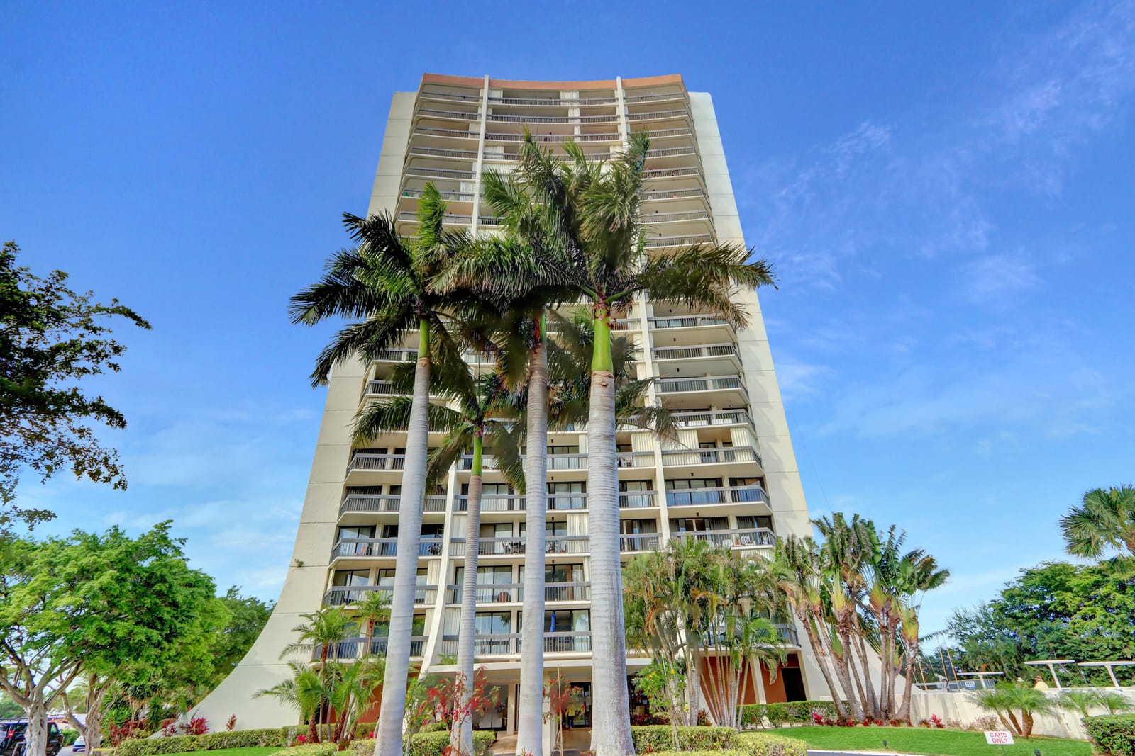 2000 Presidential Way 504, West Palm Beach, FL 33401 photo 25