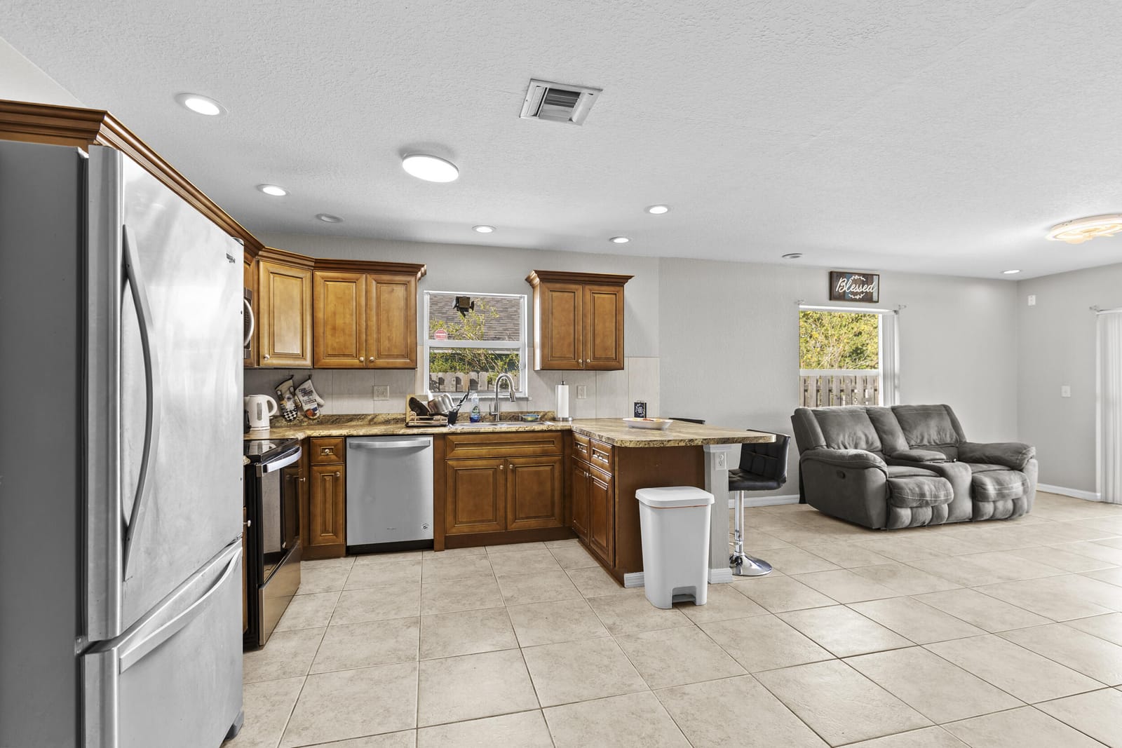 850 Dr Martin Luther King Jr Blvd Boulevard, Riviera Beach, FL 33404 photo 17