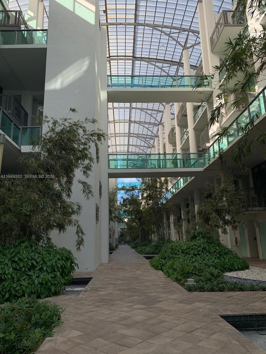 6000 Collins Avenue 136, Miami Beach, FL 33140 photo 1