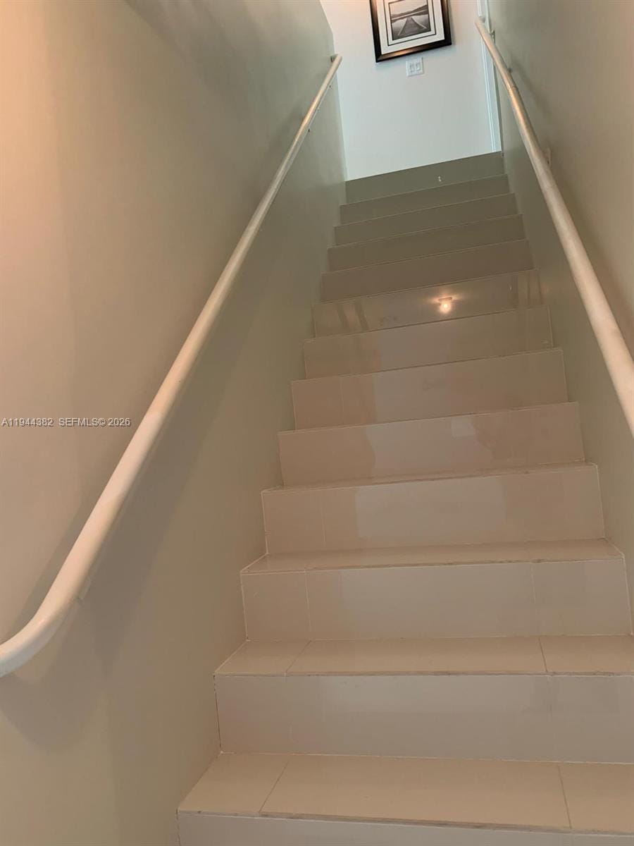6000 Collins Avenue 136, Miami Beach, FL 33140 photo 15