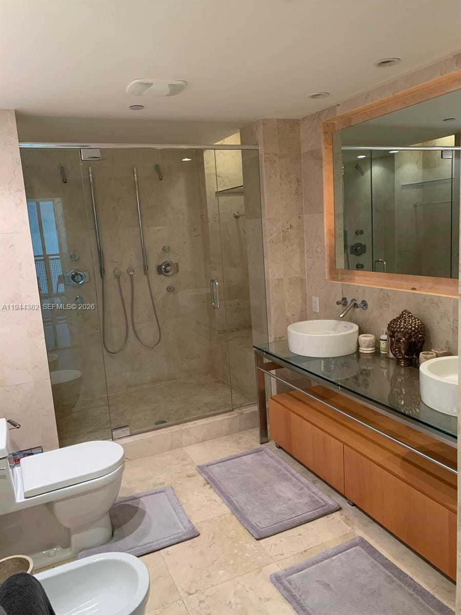 6000 Collins Avenue 136, Miami Beach, FL 33140 photo 19