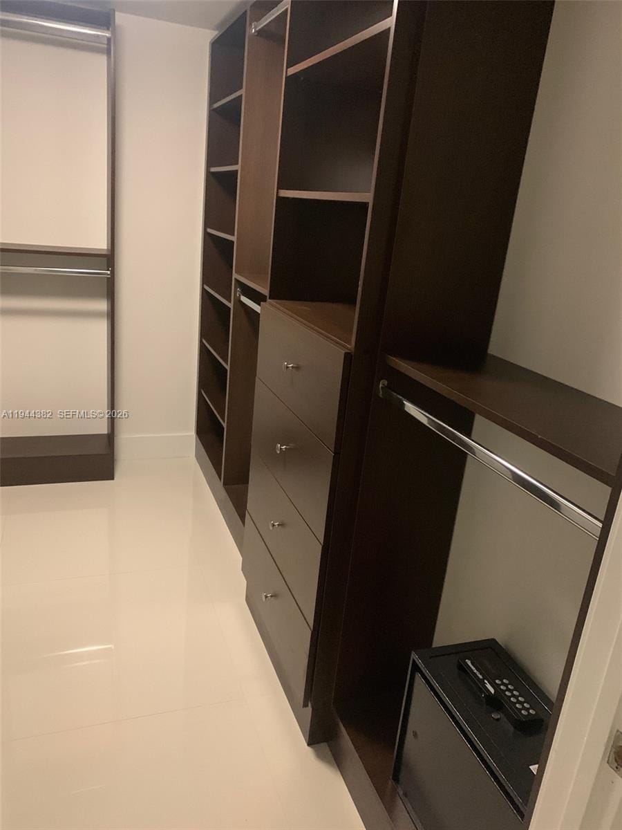 6000 Collins Avenue 136, Miami Beach, FL 33140 photo 23