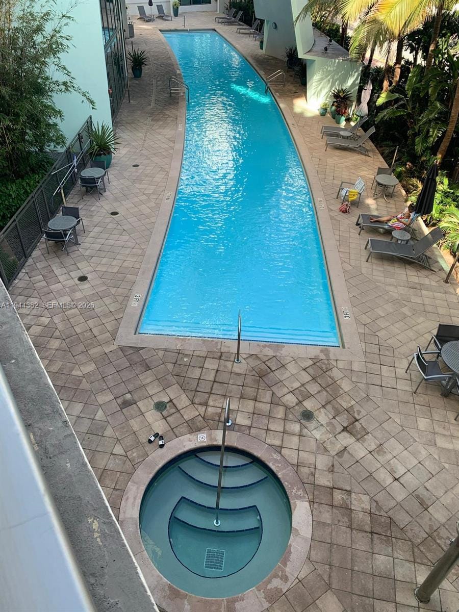 6000 Collins Avenue 136, Miami Beach, FL 33140 photo 25