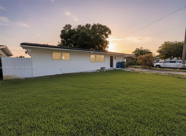 8600 Taft Street, Pembroke Pines, FL 33024