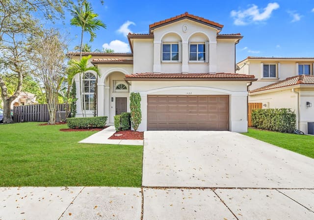 1422 SW 106th Way, sold in Harmony Lakes, Davie, FL
