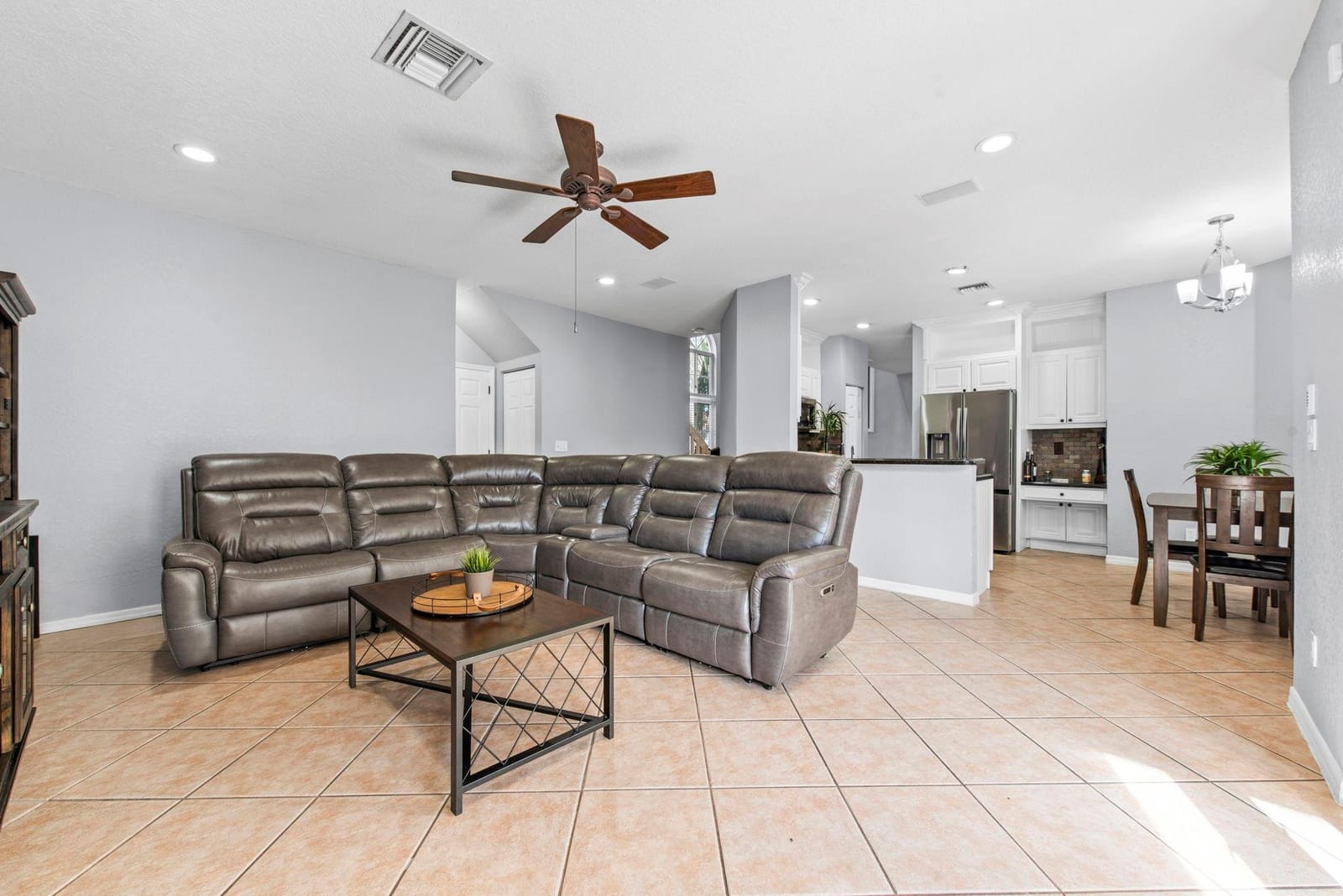 1422 SW 106th Way — photo 8