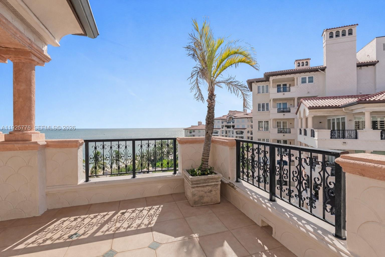 7777 Fisher Island Drive 7777 — photo 10