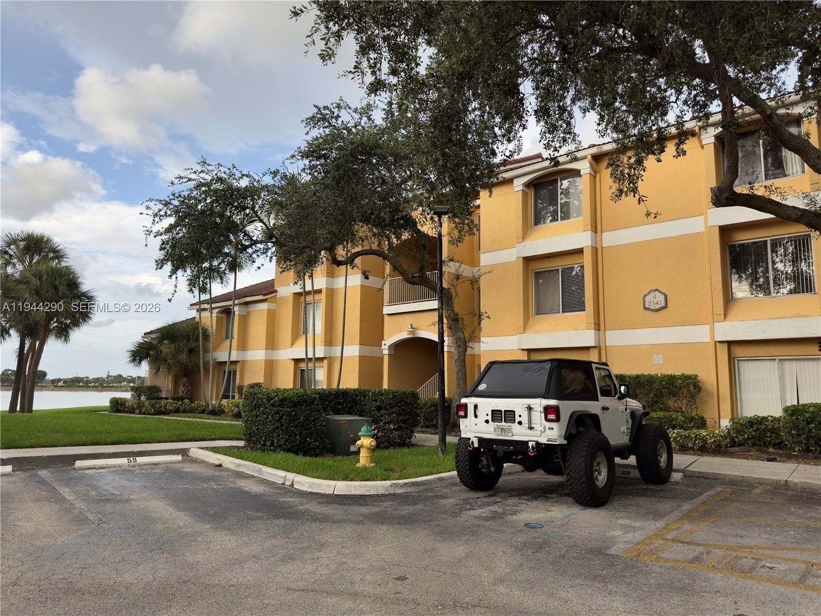 2341 NW 33rd Street 405, Oakland Park, FL 33309 photo 23