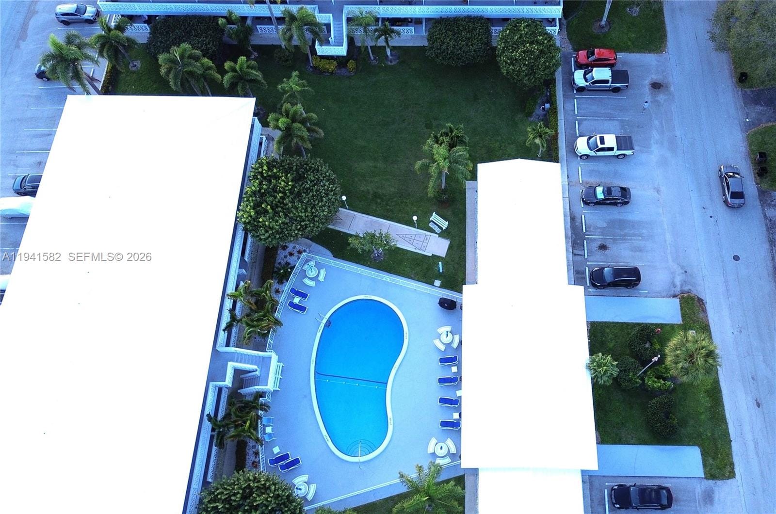 2170 NE 51st Court B23, Fort Lauderdale, FL 33308 photo 17
