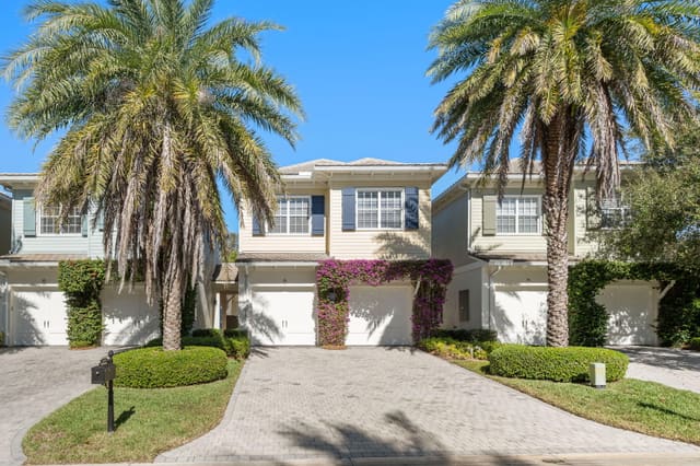 100 Palm Island Lane, sold in Palm Island Plantation Prd - Plat 1, Indian River Shores, FL
