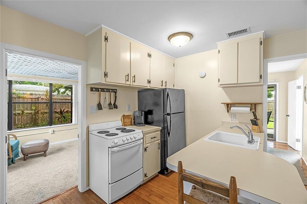 1370 4th Court, Vero Beach, FL 32960 photo 11