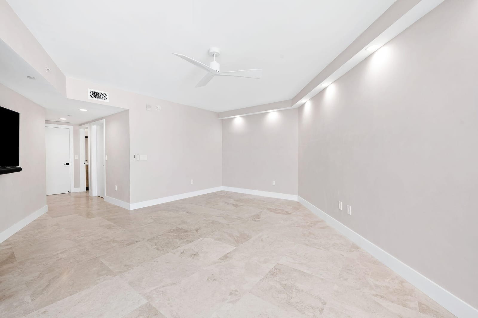 3101 S Ocean Drive 1807, Hollywood, FL 33019 photo 15
