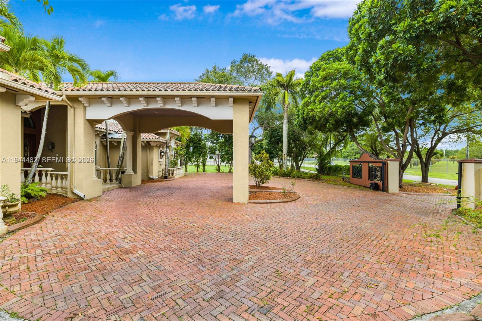 7761 SW 122nd Avenue, Miami, FL 33183 photo 5