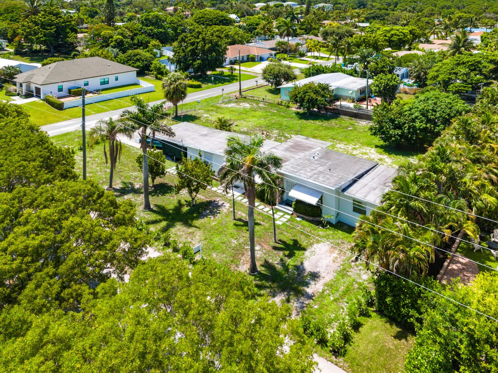 335 Gulfstream Boulevard — photo 9