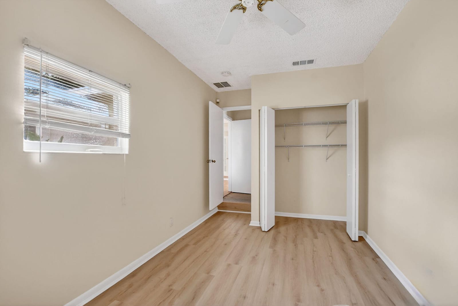 6801 Hollandaire Drive W, Boca Raton, FL 33433 photo 16
