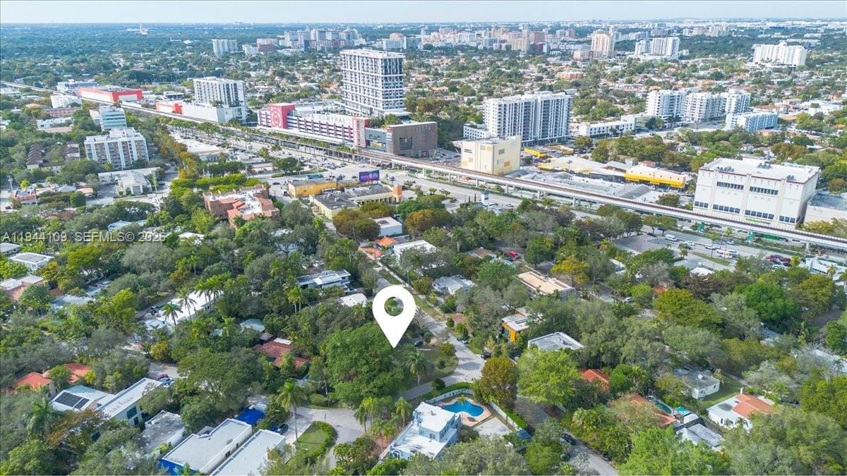 2500 Overbrook Street, Miami, FL 33133 photo 4