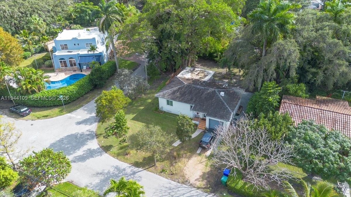 2500 Overbrook Street, Miami, FL 33133 photo 5