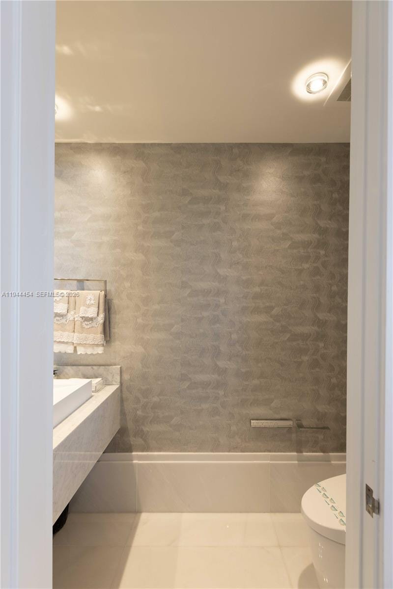 18555 Collins Avenue 4601, Sunny Isles Beach, FL 33160 photo 16