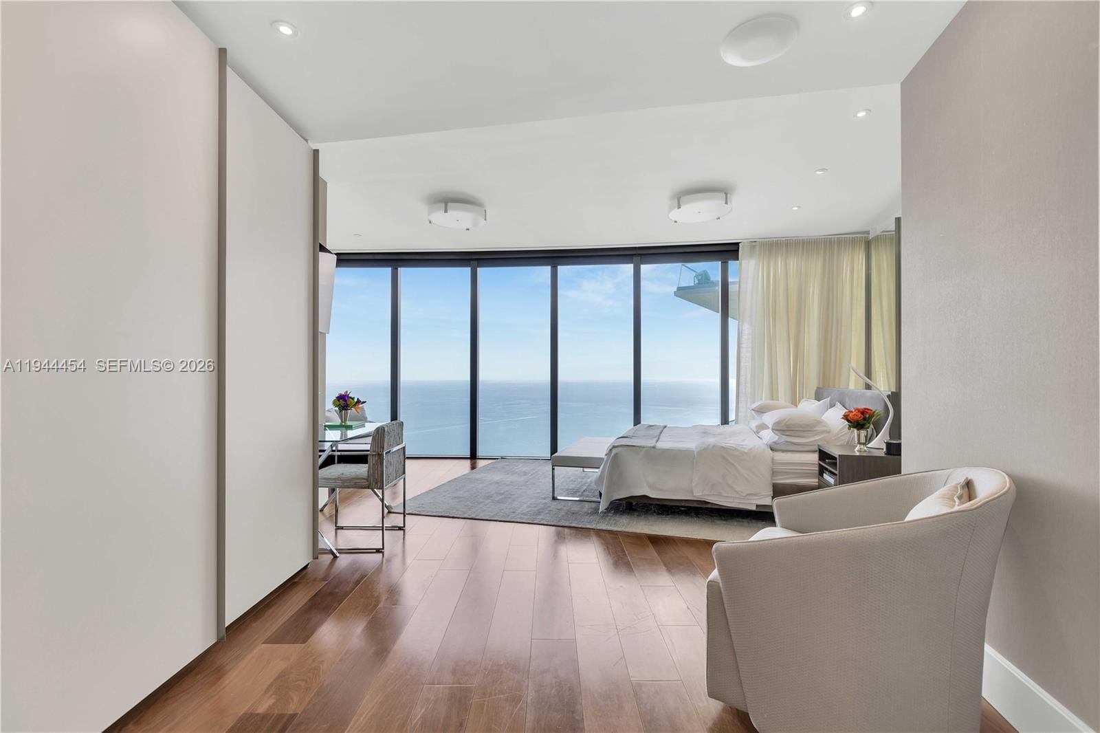 18555 Collins Avenue 4601, Sunny Isles Beach, FL 33160 photo 21
