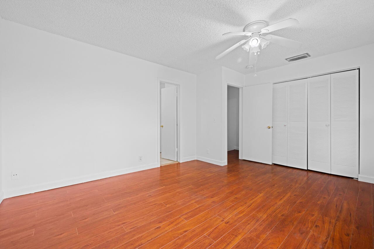 7503 Kimberly Boulevard 142 — photo 10