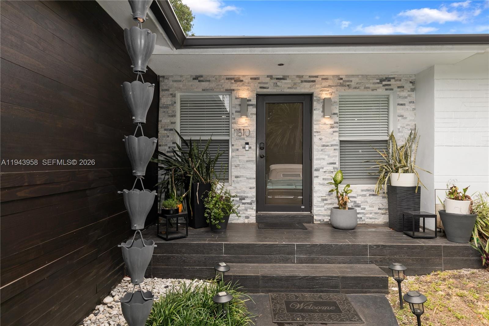 11810 W Biscayne Canal Road — photo 3