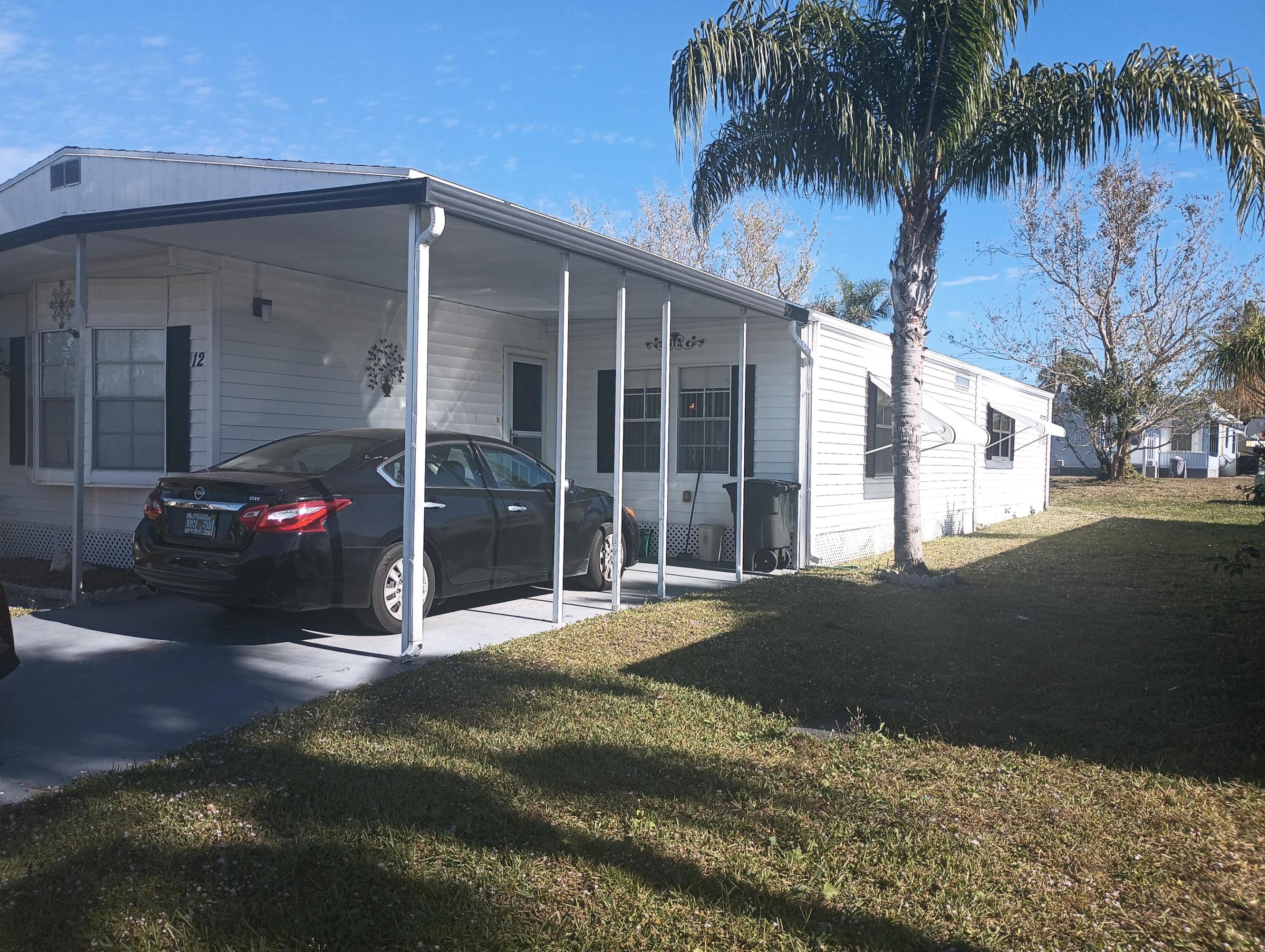 12 Universidad Lane, Port St. Lucie, FL 34952, Port St Lucie