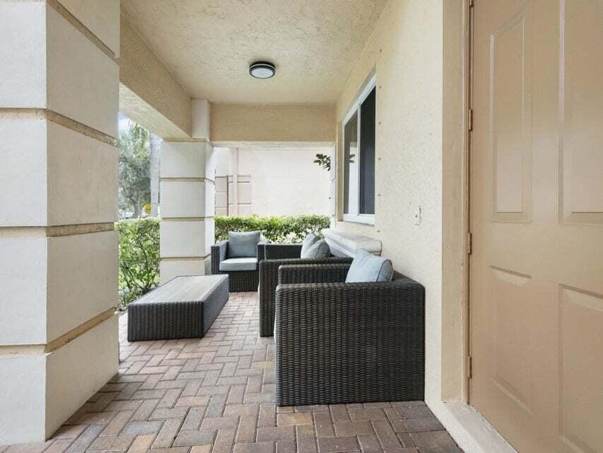 846 Gazetta Way — photo 4