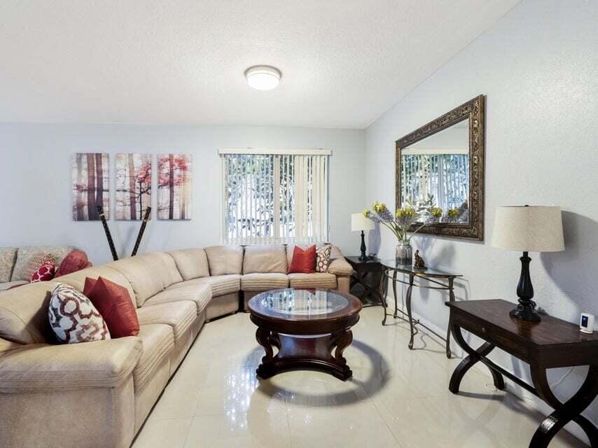 846 Gazetta Way — photo 10