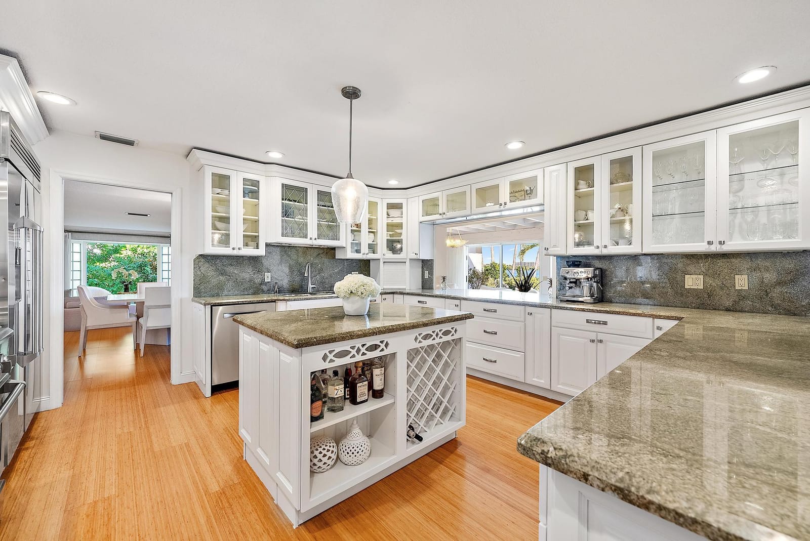 2204 Notre Dame Drive — photo 10
