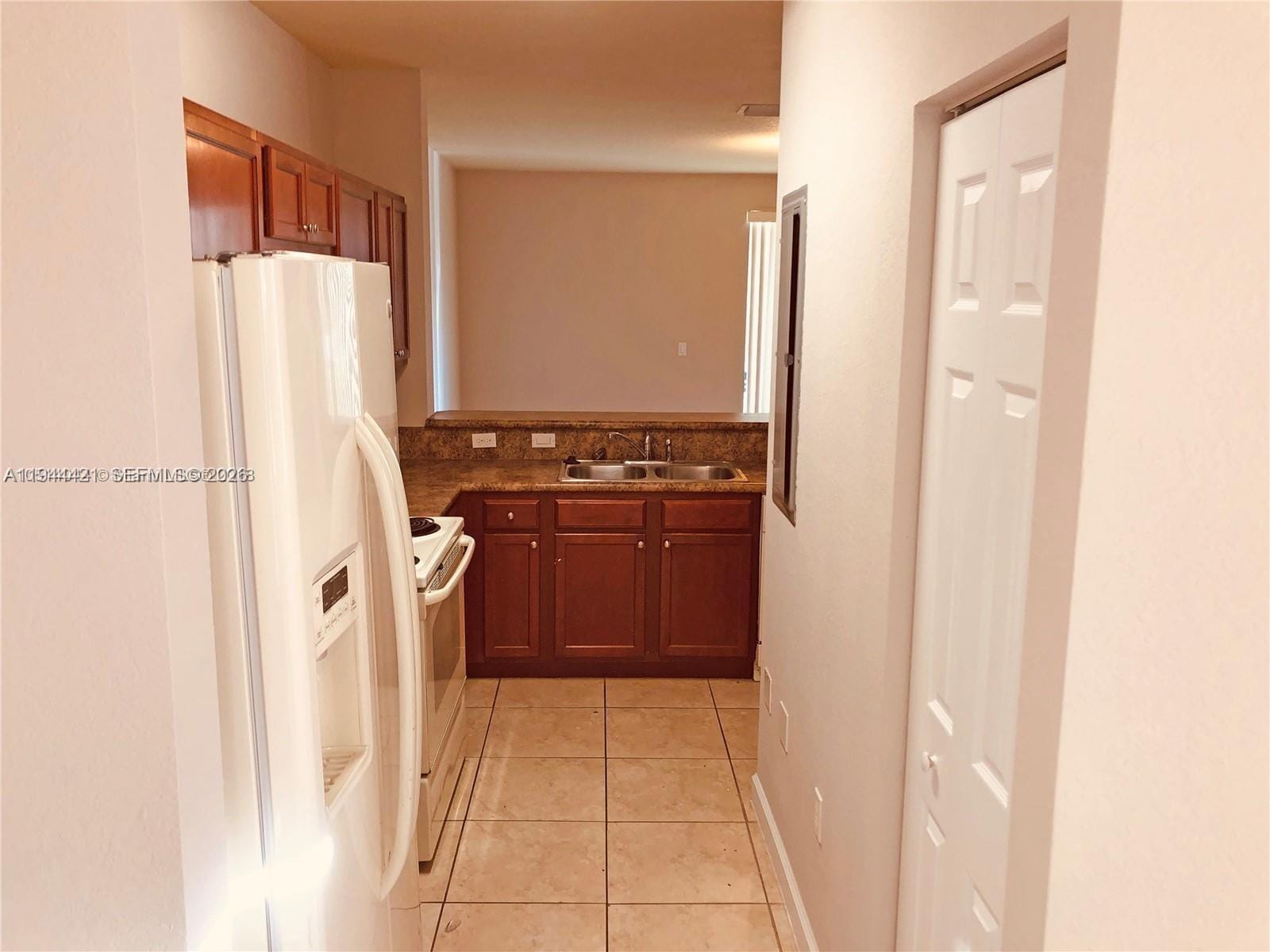 2884 SE 2 Drive 2 — photo 5