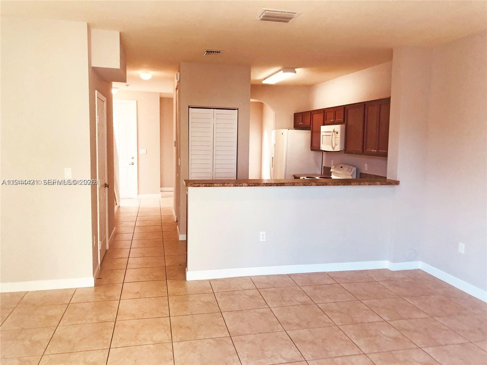 2884 SE 2 Drive 2 — photo 8