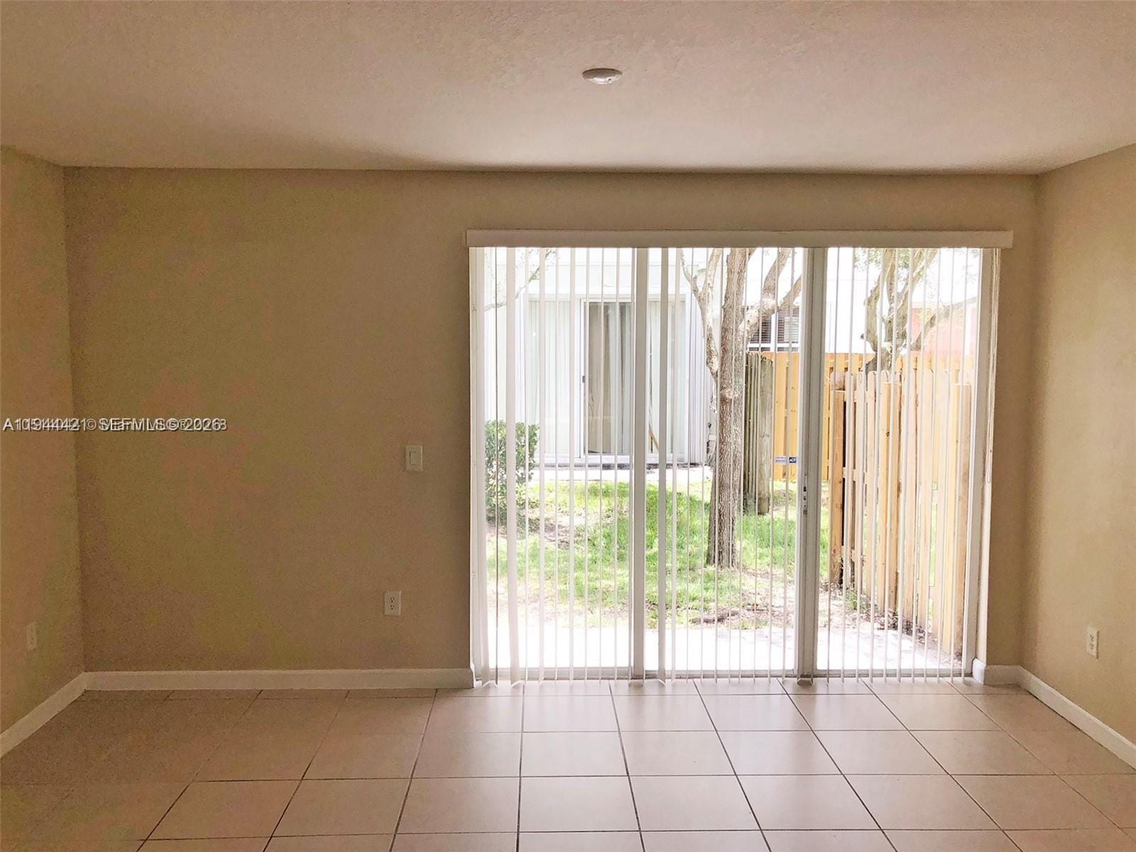2884 SE 2 Drive 2 — photo 9