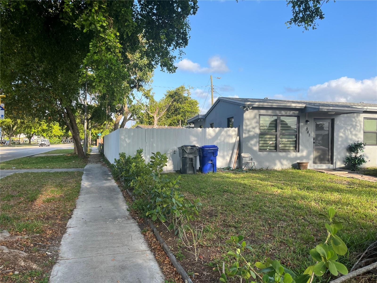 841 N 69th Avenue, Hollywood, FL 33024