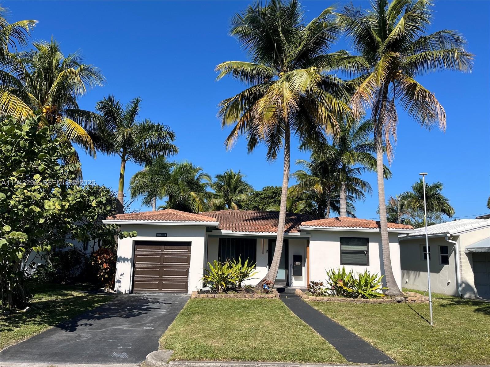 1111 Adams Street, Hollywood, FL 33019