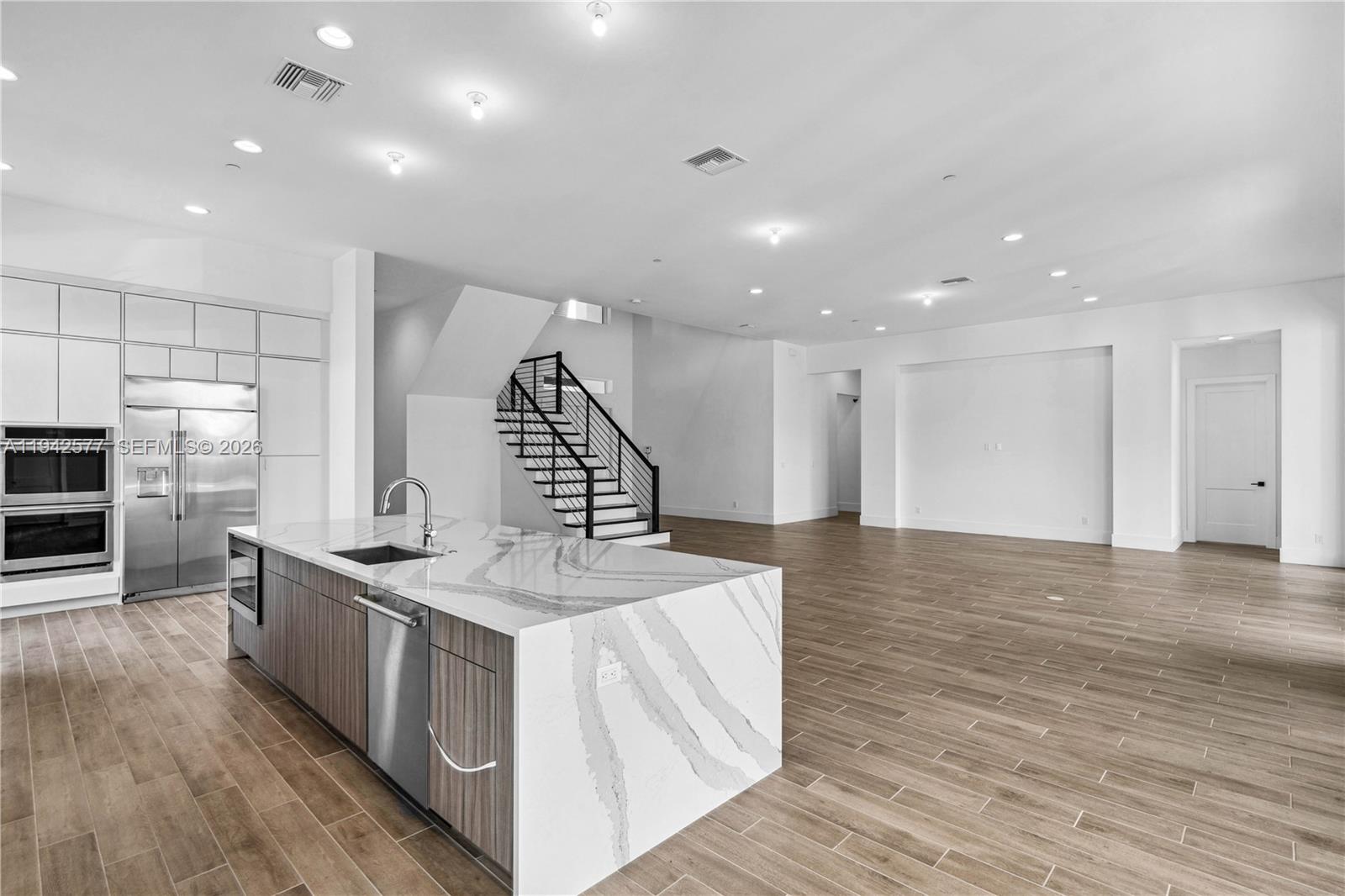 9281 Coral Isles Circle — photo 12