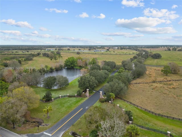 25750 SW Jockeys Run, Okeechobee, FL 34974