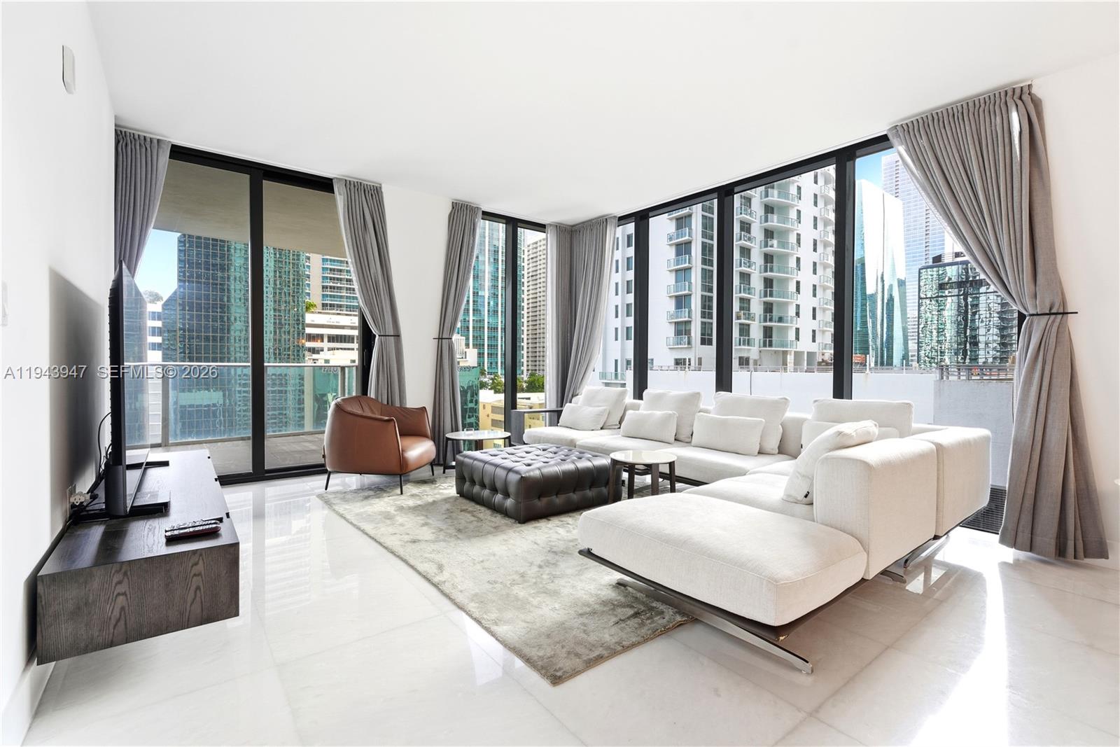1010 Brickell Avenue 1405, Miami, FL 33131, Miami