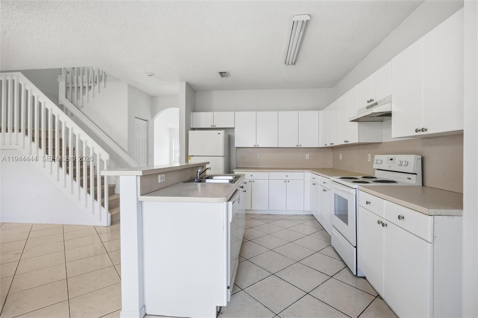 2233 SE 24th Place, Homestead, FL 33035 photo 7
