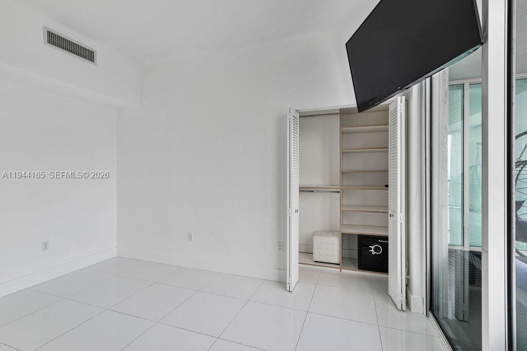 253 NE 2nd Street 4608, Miami, FL 33132 photo 20
