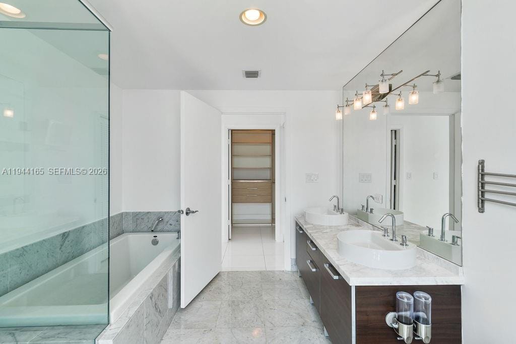 253 NE 2nd Street 4608, Miami, FL 33132 photo 26