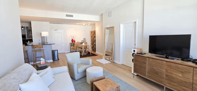 410 Evernia Street 827, sold in Whitney Condo, West Palm Beach, FL