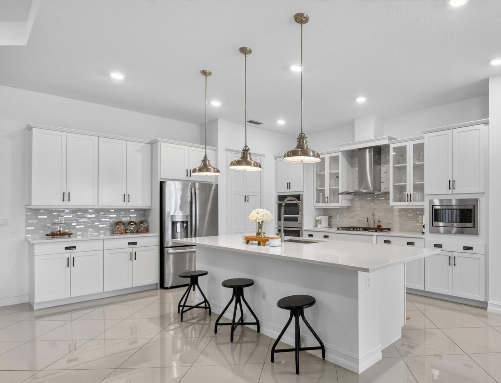 9244 Grand Prix Lane — photo 8