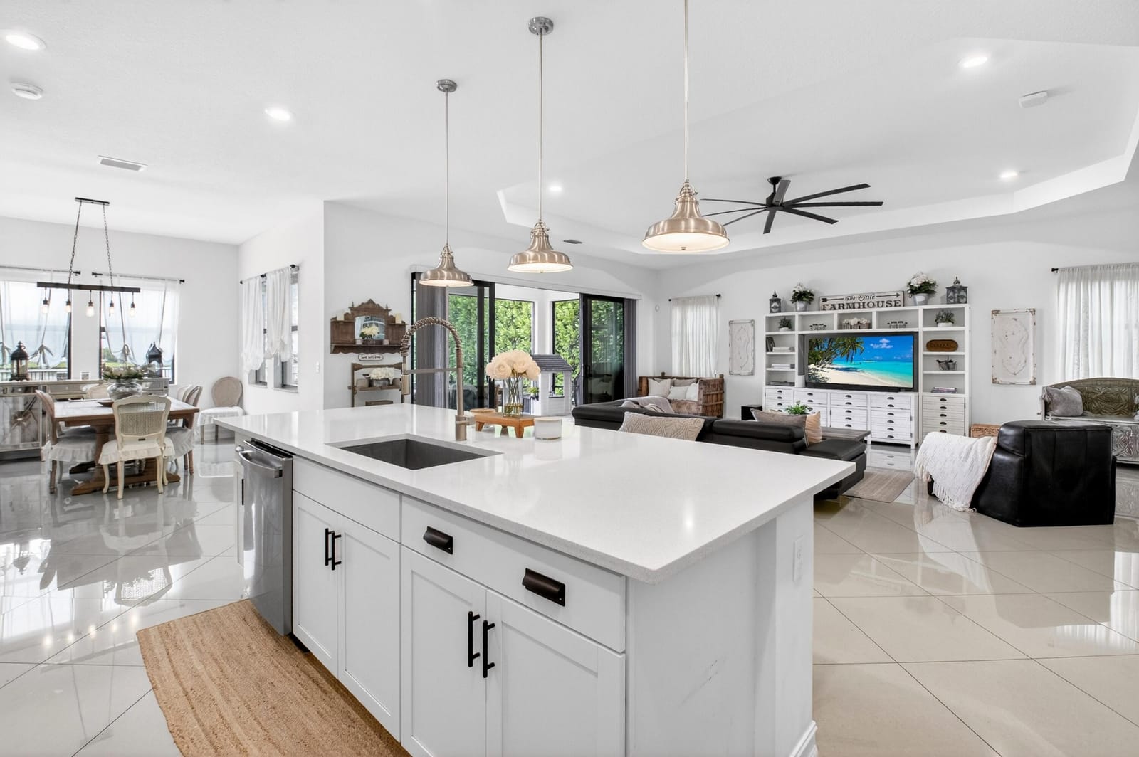 9244 Grand Prix Lane — photo 10
