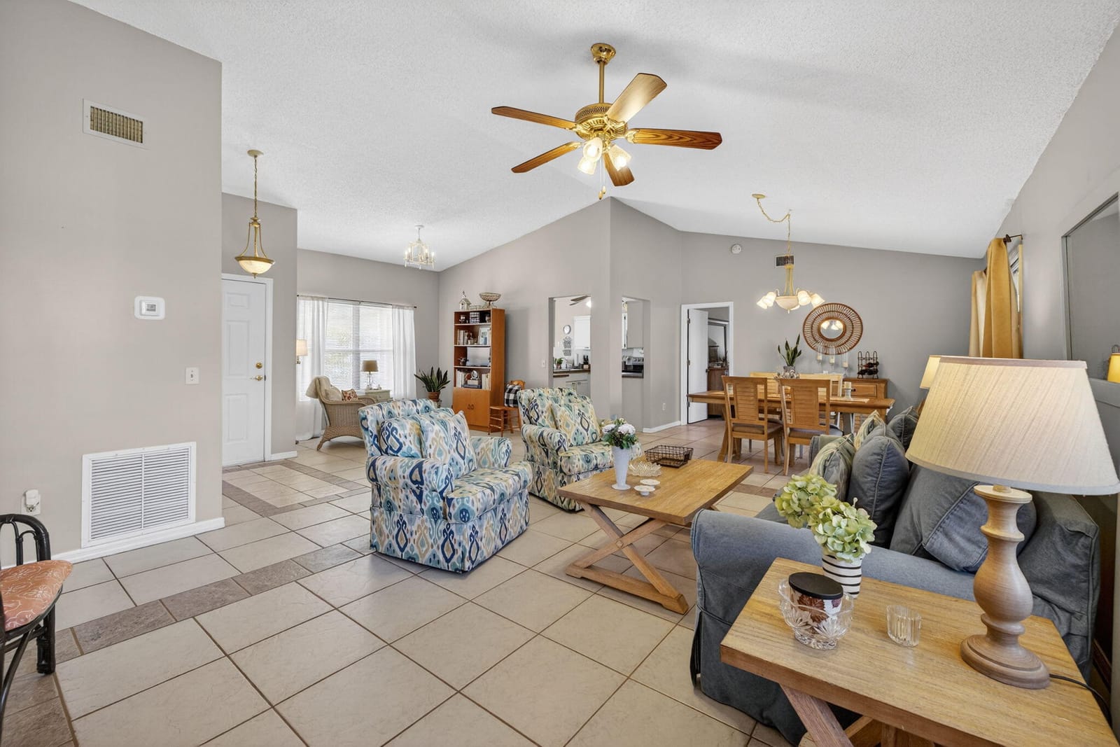615 SE Dean Terrace — photo 12