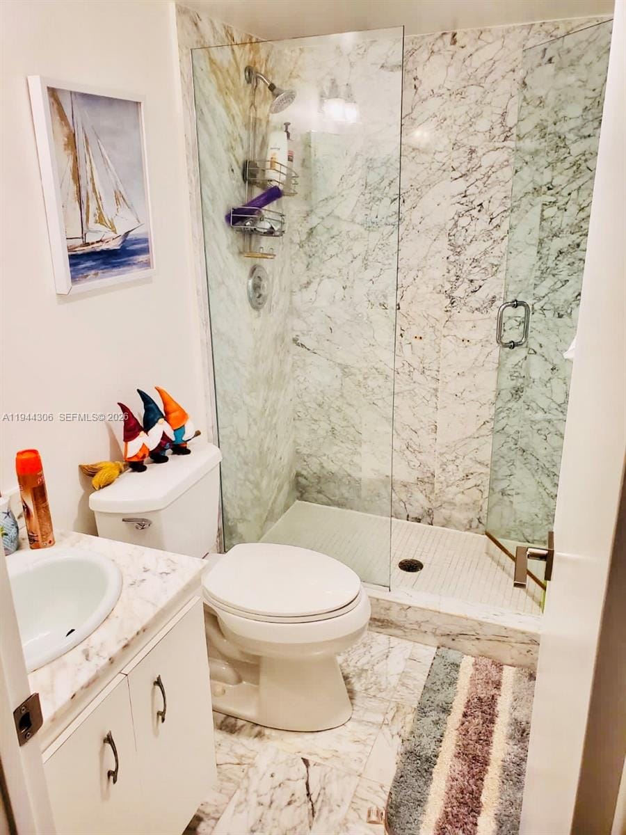 1905 N Ocean Boulevard 8E — photo 2