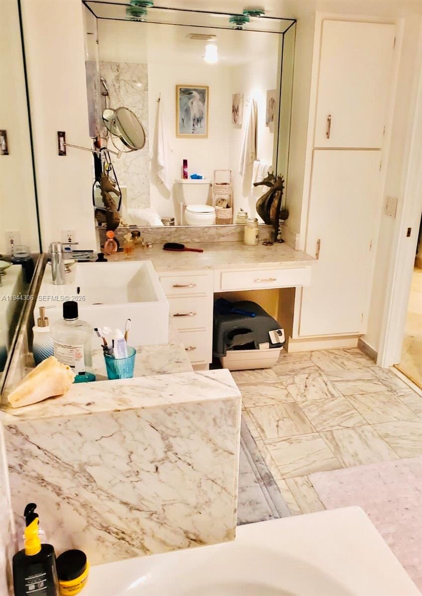 1905 N Ocean Boulevard 8E — photo 3
