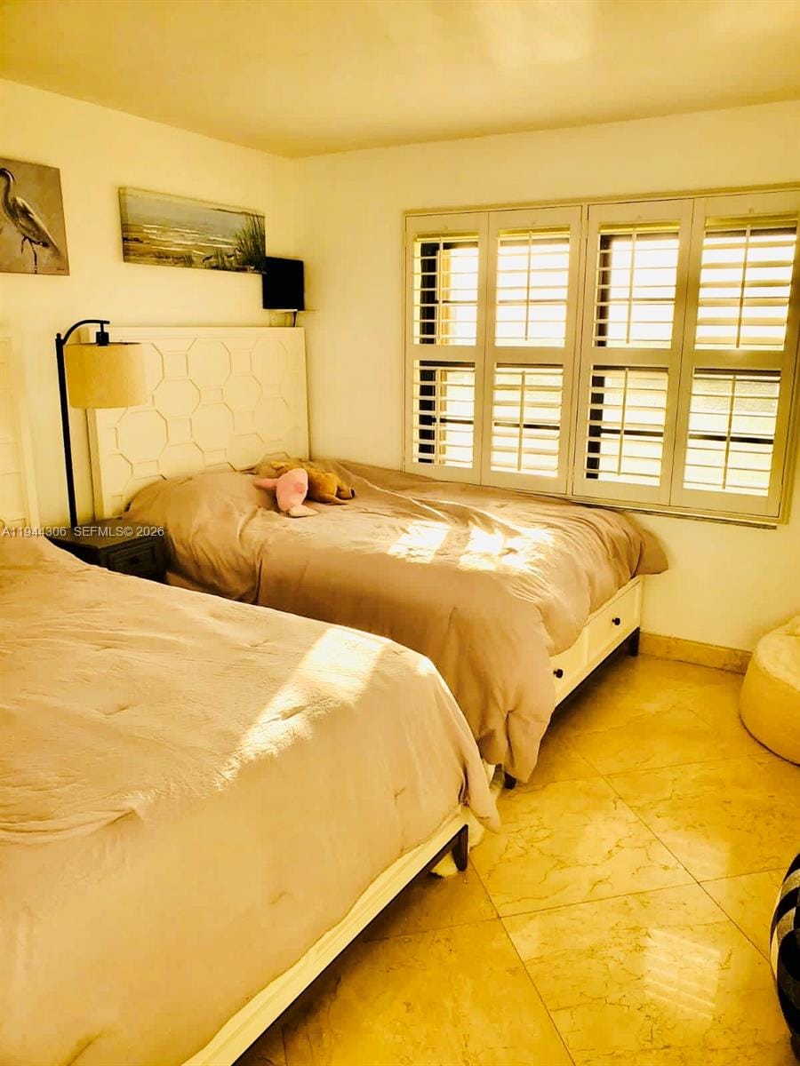 1905 N Ocean Boulevard 8E — photo 9