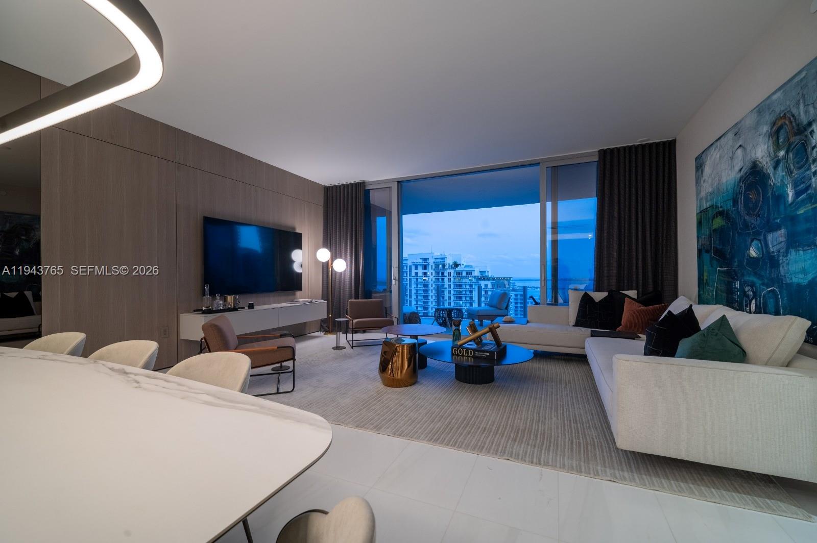 300 Biscayne Blvd Way 3403, Miami, FL 33131 photo 16
