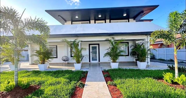 747 E 19th Street, Hialeah, FL 33013